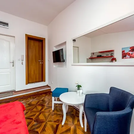 Apartment Lux In Downtown